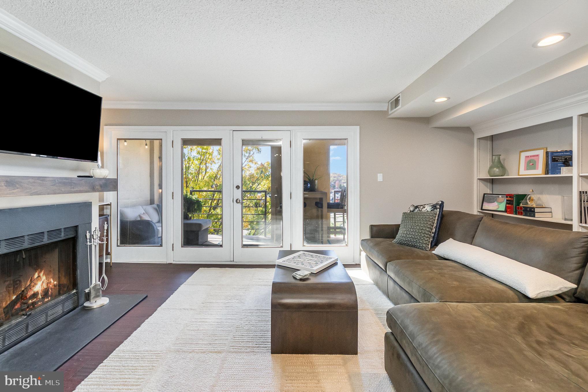 1040 Deer Ridge Drive, Unit 304 Baltimore, MD 21210 - Photo 12 of 43