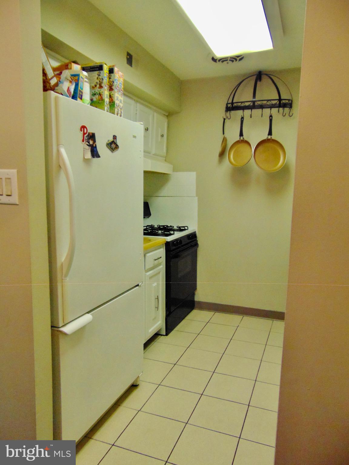 9481 Woodbridge Road Philadelphia, PA 19114 - Photo 15 of 32 First Floor Kitchen