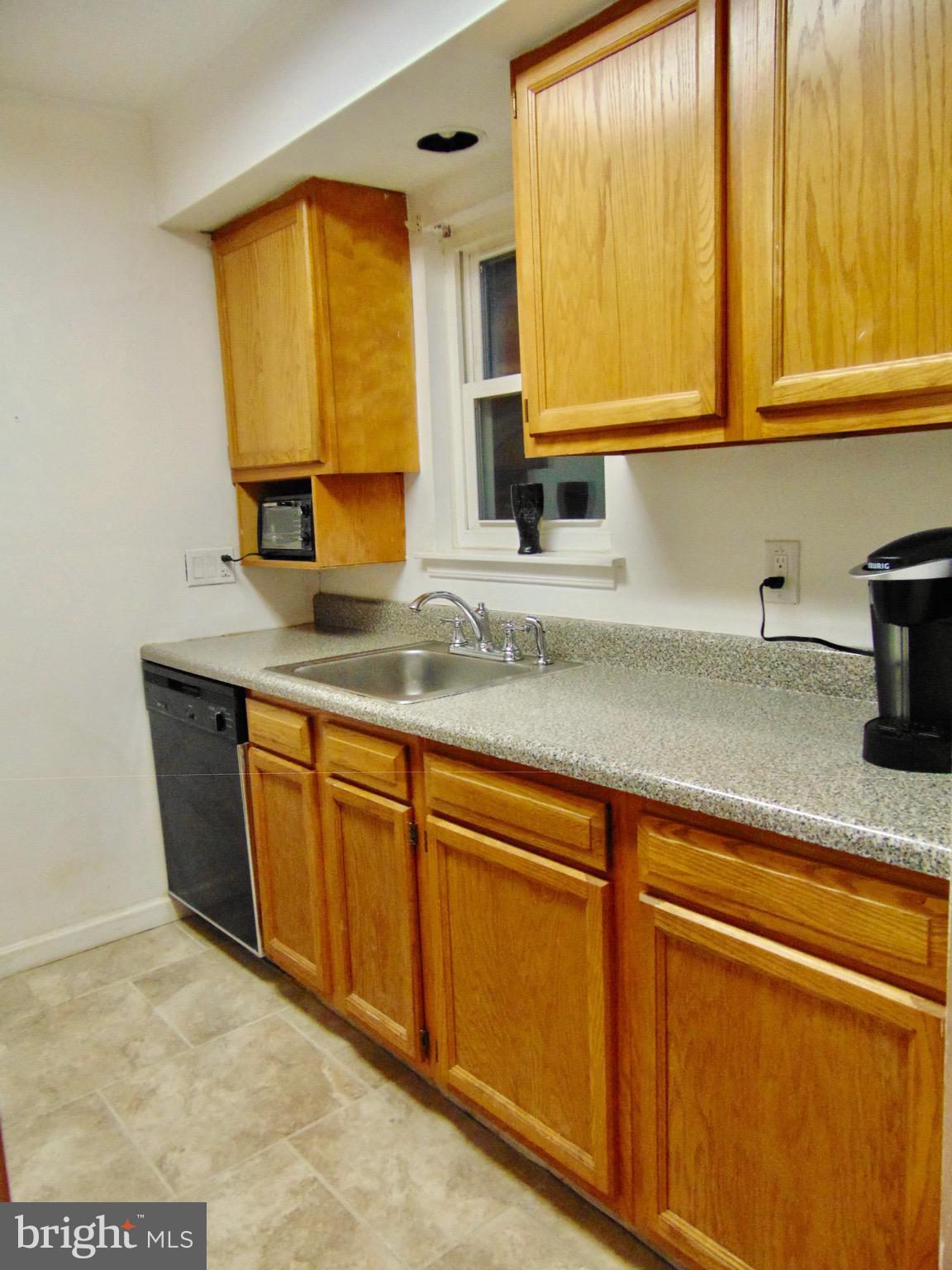 9481 Woodbridge Road Philadelphia, PA 19114 - Photo 24 of 32 Second Floor Kitchen