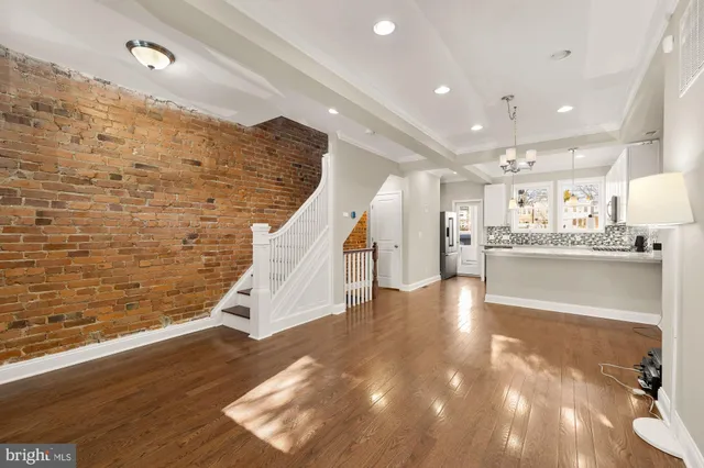 $4,150 | 912 I Street Northeast, Washington, DC 20002