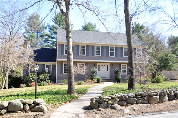 63 Garfield Road Concord, MA 01742 - Photo 1 of 16 Gallery Image 1