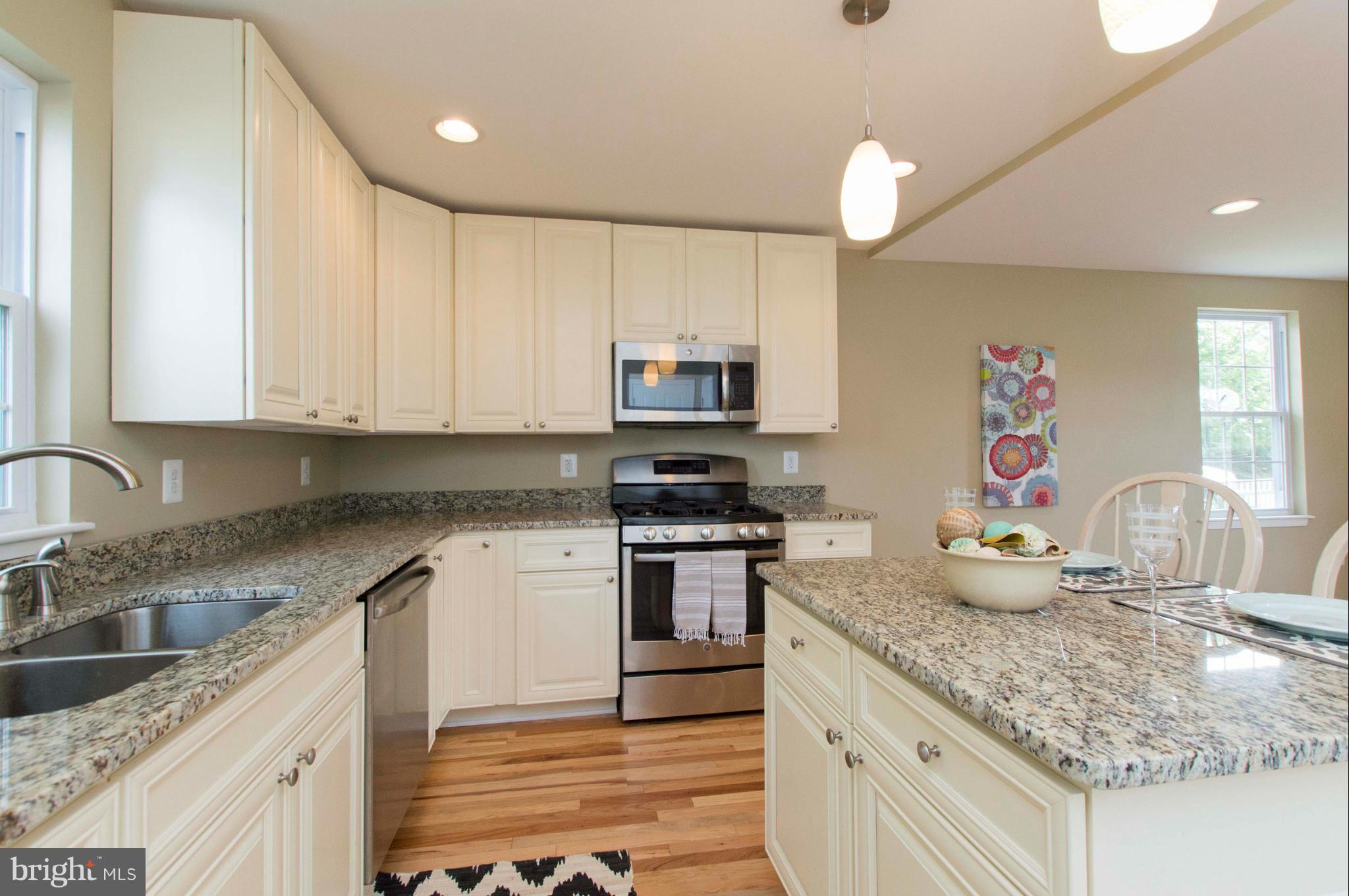 1701 Drexel Road Baltimore, MD 21222 - Photo 5 of 30 Kitchen