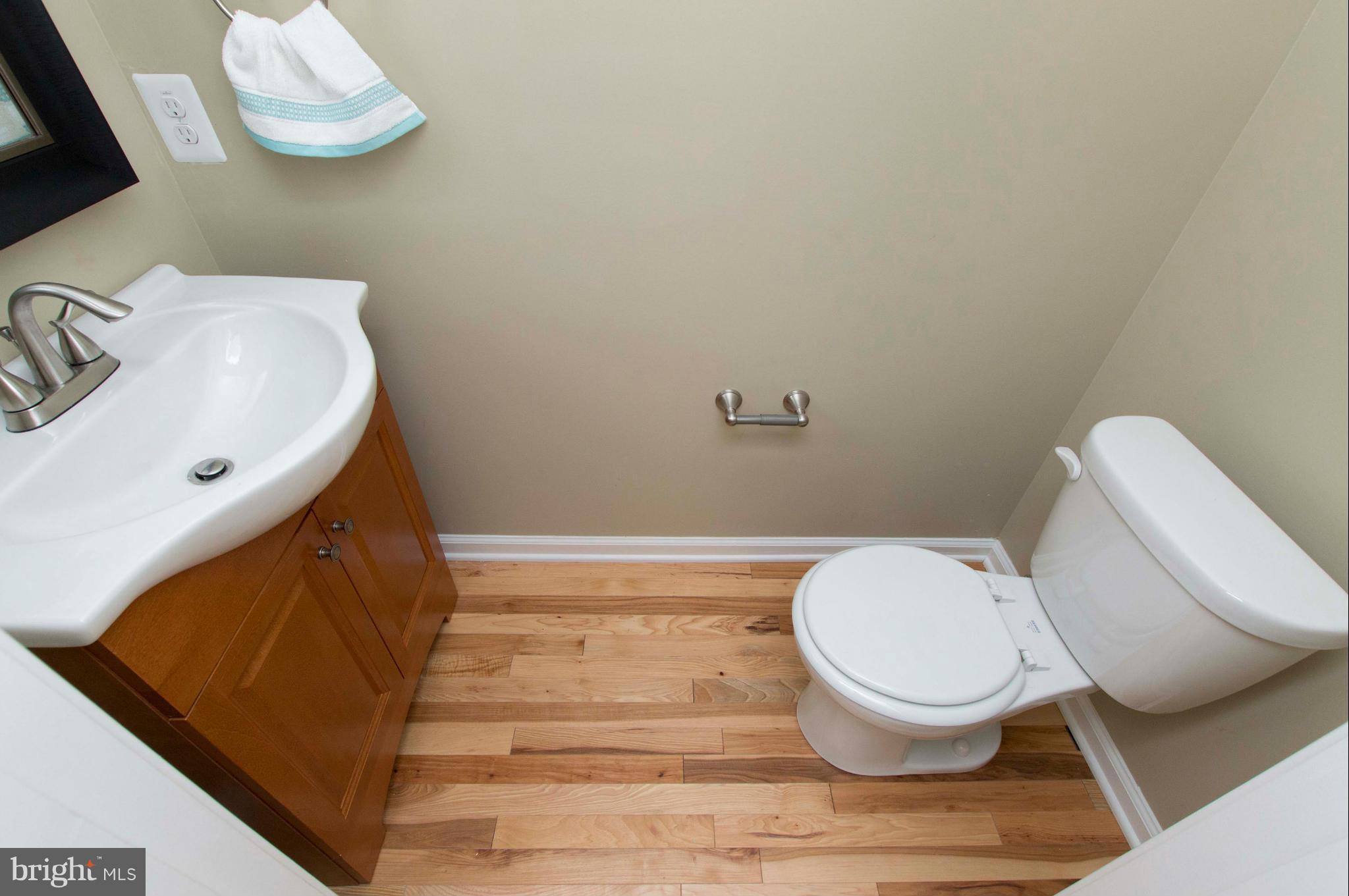 1701 Drexel Road Baltimore, MD 21222 - Photo 8 of 30 Main Bath