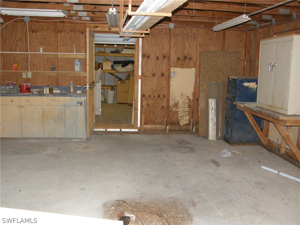 2525 Phillips Road LaBelle, FL 33935 - Photo 7 of 35 Gallery Image 7