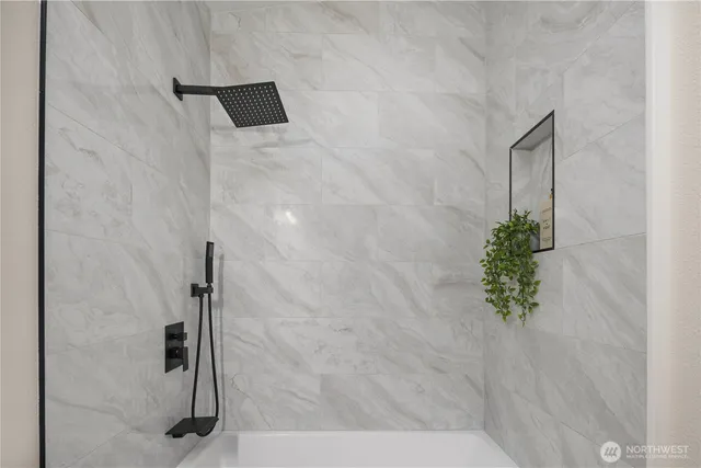 $239,000 | 10311 219th Ave Court East, Unit 22, Bonney Lake, WA 98391