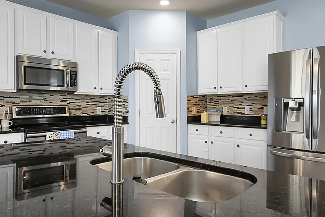 $390,000 | 515 Flycatcher Drive, Goose Creek, SC 29445