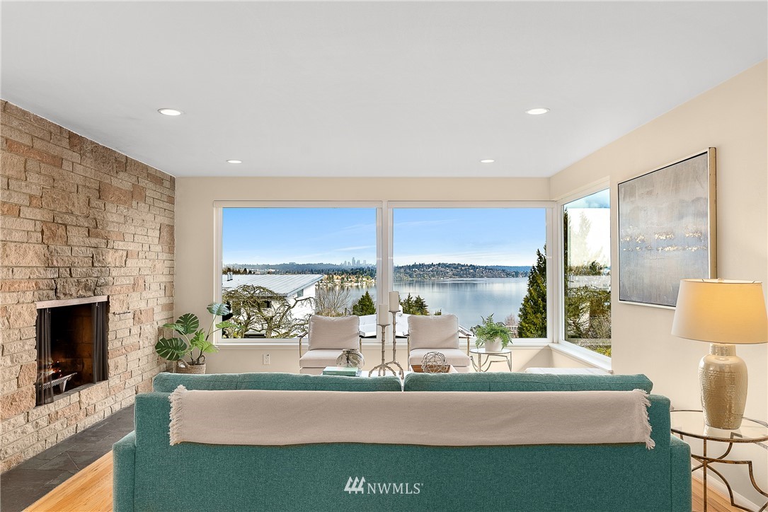 7139 South Sunnycrest Road Seattle, WA 98178 - Photo 4 of 28 a view of a living room with a fireplace