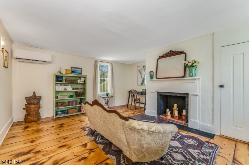 570 Spring Mills Road Milford, NJ 08848 - Photo 15 of 28