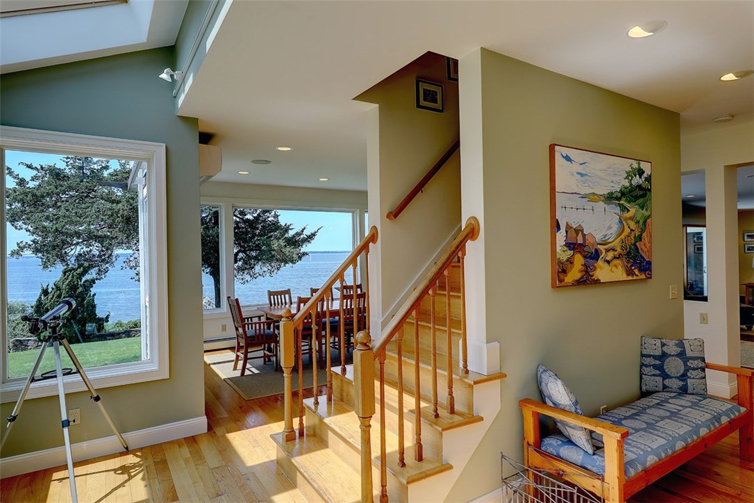11 Shore Road Bristol, RI 02809 - Photo 11 of 40
