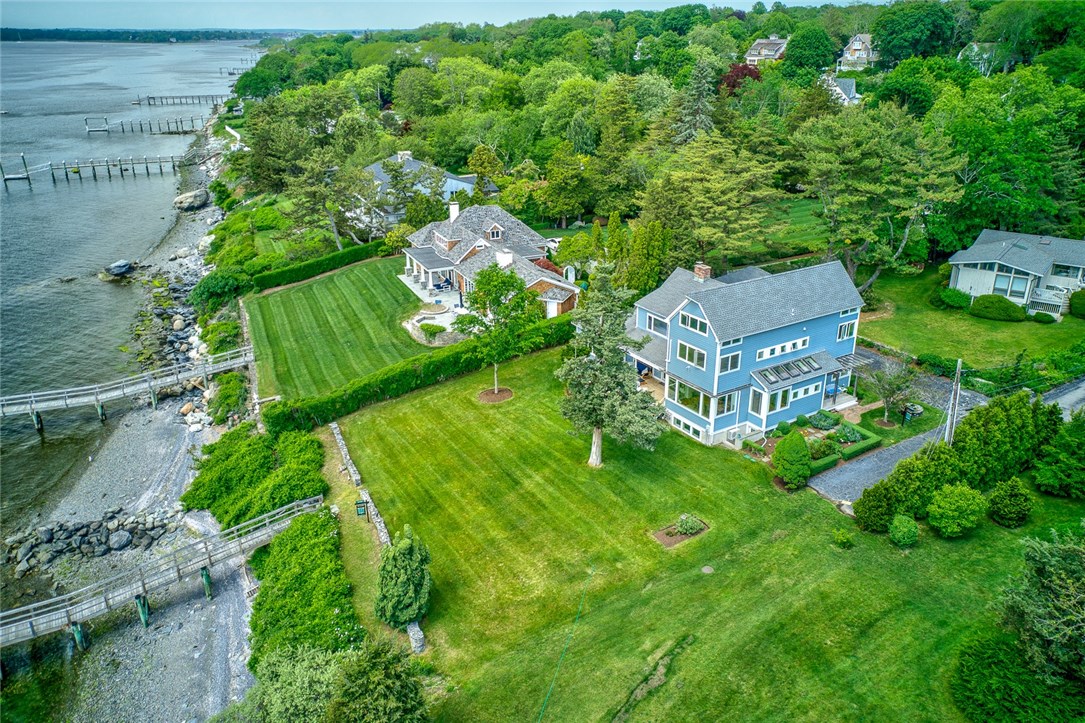 11 Shore Road Bristol, RI 02809 - Photo 2 of 40