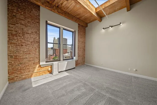$135,000 | 308 West 8th Street, Unit 712, Kansas City, MO 64105