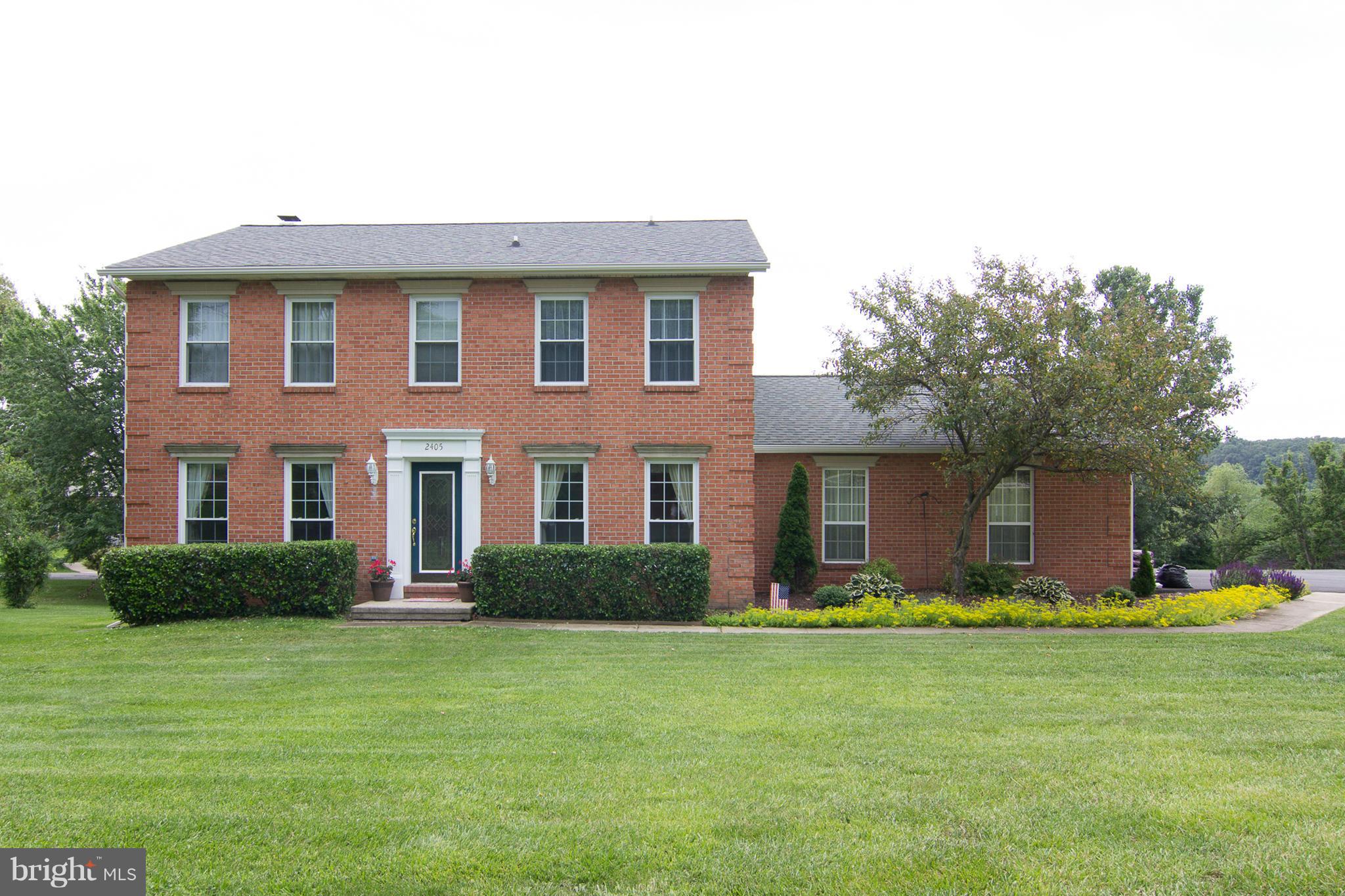 Exterior (Front)