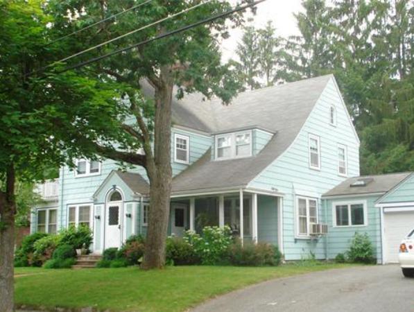 43 Kingston Road Newton, MA 02461 - Photo 1 of 18