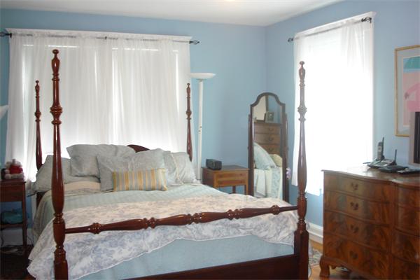 43 Kingston Road Newton, MA 02461 - Photo 13 of 18