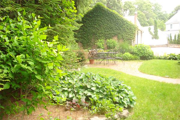 43 Kingston Road Newton, MA 02461 - Photo 17 of 18
