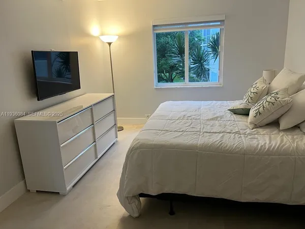 $3,650 | 1541 South Ocean Boulevard, Unit 225, Lauderdale-by-the-Sea, FL 33062