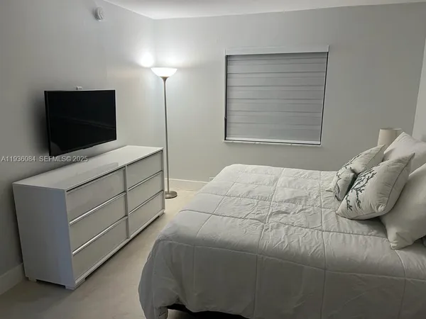 $3,650 | 1541 South Ocean Boulevard, Unit 225, Lauderdale-by-the-Sea, FL 33062