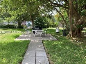 $3,650 | 1541 South Ocean Boulevard, Unit 225, Lauderdale-by-the-Sea, FL 33062
