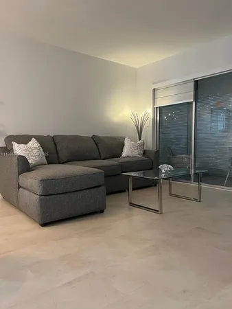 $3,650 | 1541 South Ocean Boulevard, Unit 225, Lauderdale-by-the-Sea, FL 33062