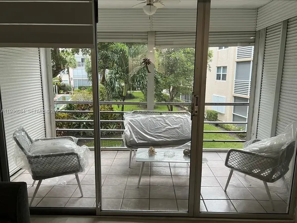 $3,650 | 1541 South Ocean Boulevard, Unit 225, Lauderdale-by-the-Sea, FL 33062