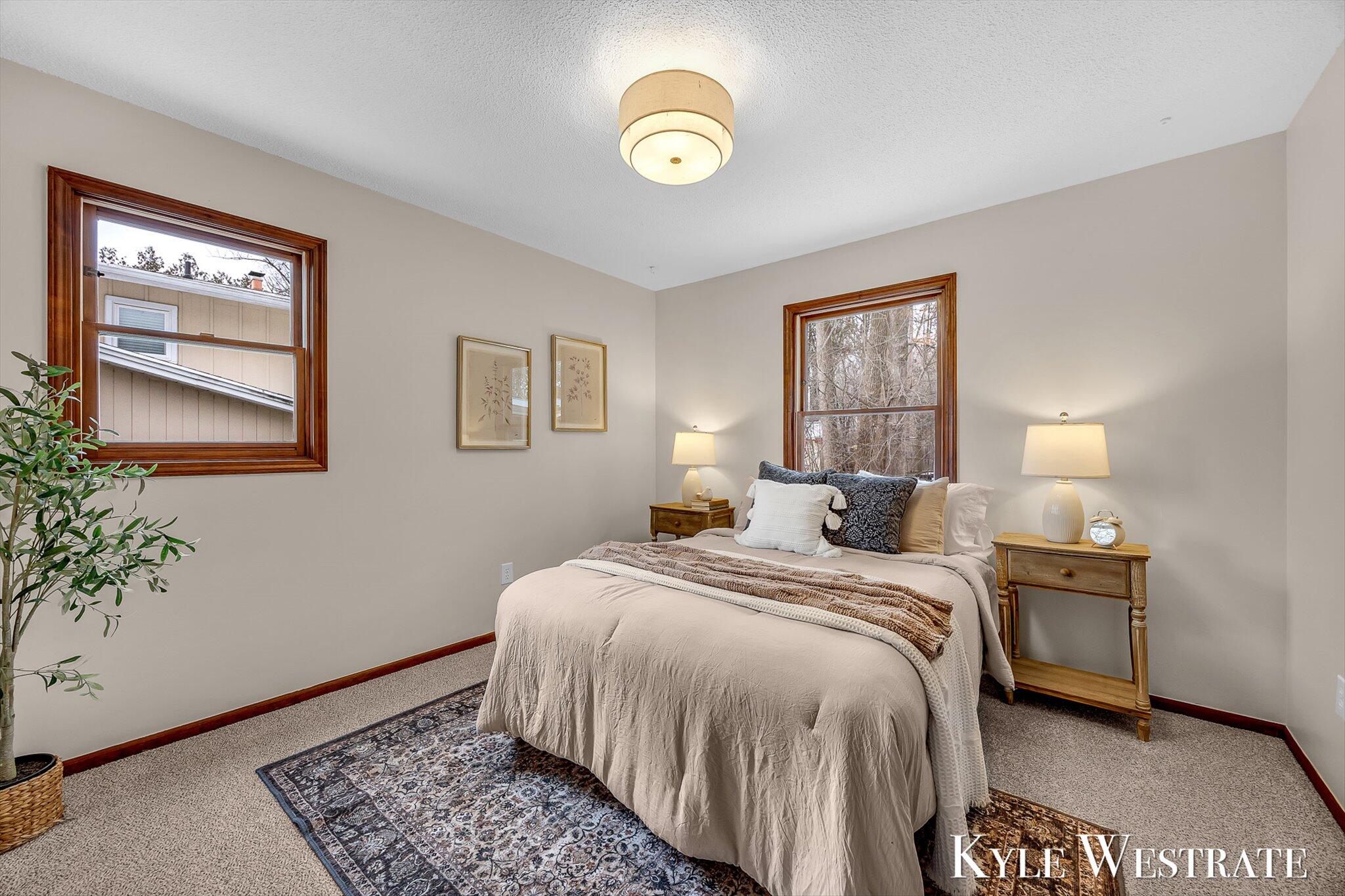 3425 Cascade Road Southeast Grand Rapids, MI 49546 - Photo 14 of 34 15-K1J17721