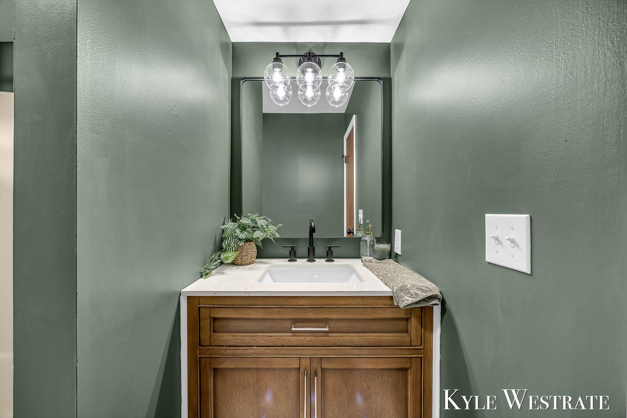 3425 Cascade Road Southeast Grand Rapids, MI 49546 - Photo 16 of 34 26-K1J17741