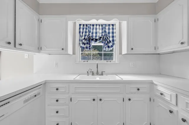 $2,250 | 590 Dunbar Cave Road, Clarksville, TN 37043