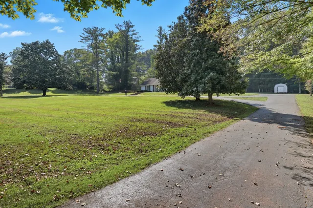 $2,250 | 590 Dunbar Cave Road, Clarksville, TN 37043