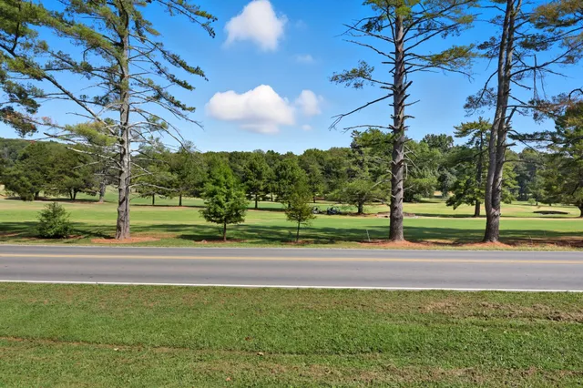 $2,250 | 590 Dunbar Cave Road, Clarksville, TN 37043