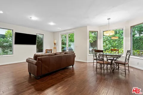 $13,450 | 16015 West Northfield Street, Pacific Palisades, CA 90272