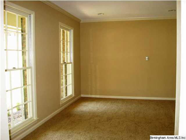 4301 Ridgemont Avenue Northport, AL 35473 - Photo 11 of 28