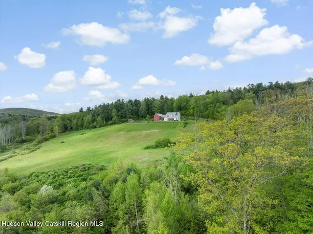 $2,800,000 | 150 Harrington Drive, Austerlitz, NY 12017