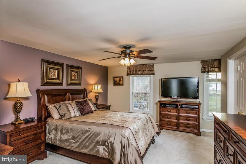 112 Hamilton Road Sterling, VA 20165 - Photo 17 of 27 Bedroom (Master)