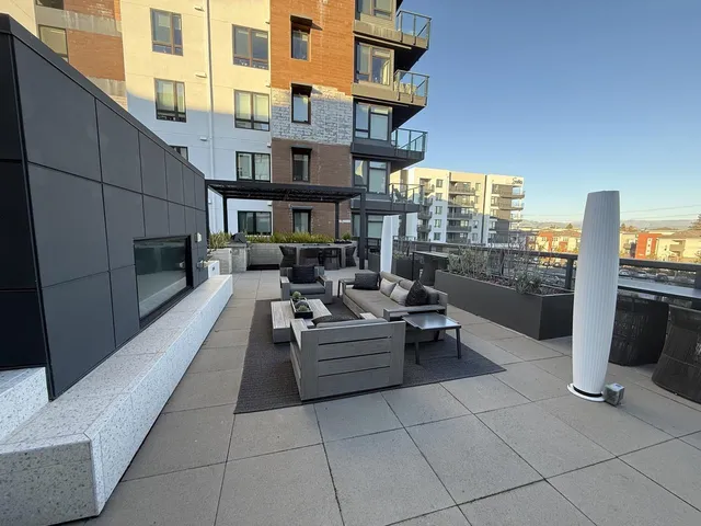 $5,200 | 3578 Rambla Place, Unit 704, Santa Clara, CA 95051