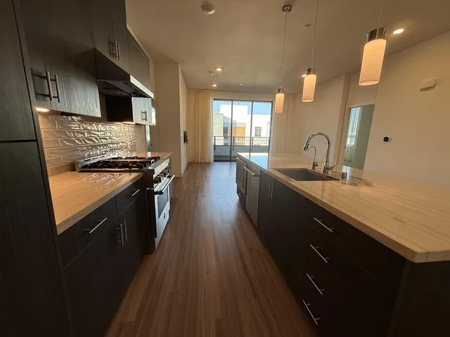 $5,200 | 3578 Rambla Place, Unit 704, Santa Clara, CA 95051