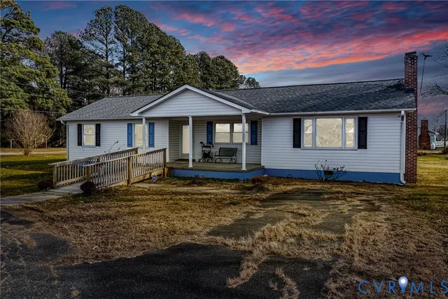 $379,000 | 1928 Lake Road, Lottsburg, VA 22511