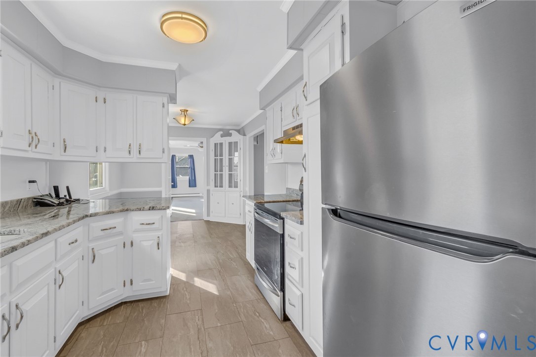 1928 Lake Road Lottsburg, VA 22511 - Photo 14 of 50