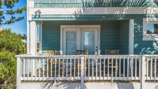 $874,000 | 648 Ocean Boulevard West, Holden Beach, NC 28462