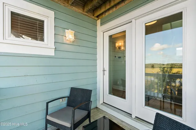 $874,000 | 648 Ocean Boulevard West, Holden Beach, NC 28462