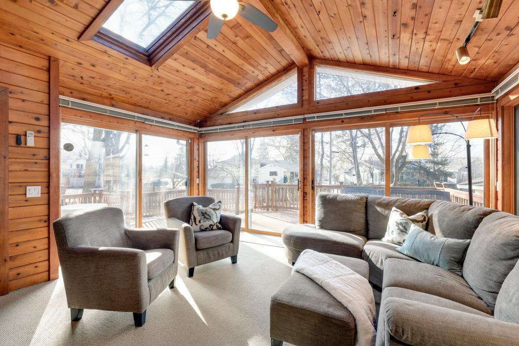 5712 Wycliffe Road Edina, MN 55436 - Photo 14 of 29