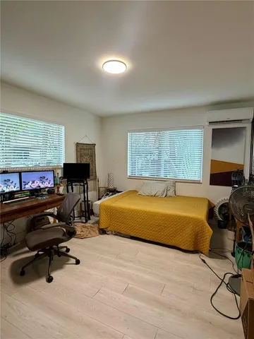 $2,300 | 1198 Marseille Drive, Unit 4, Miami Beach, FL 33141