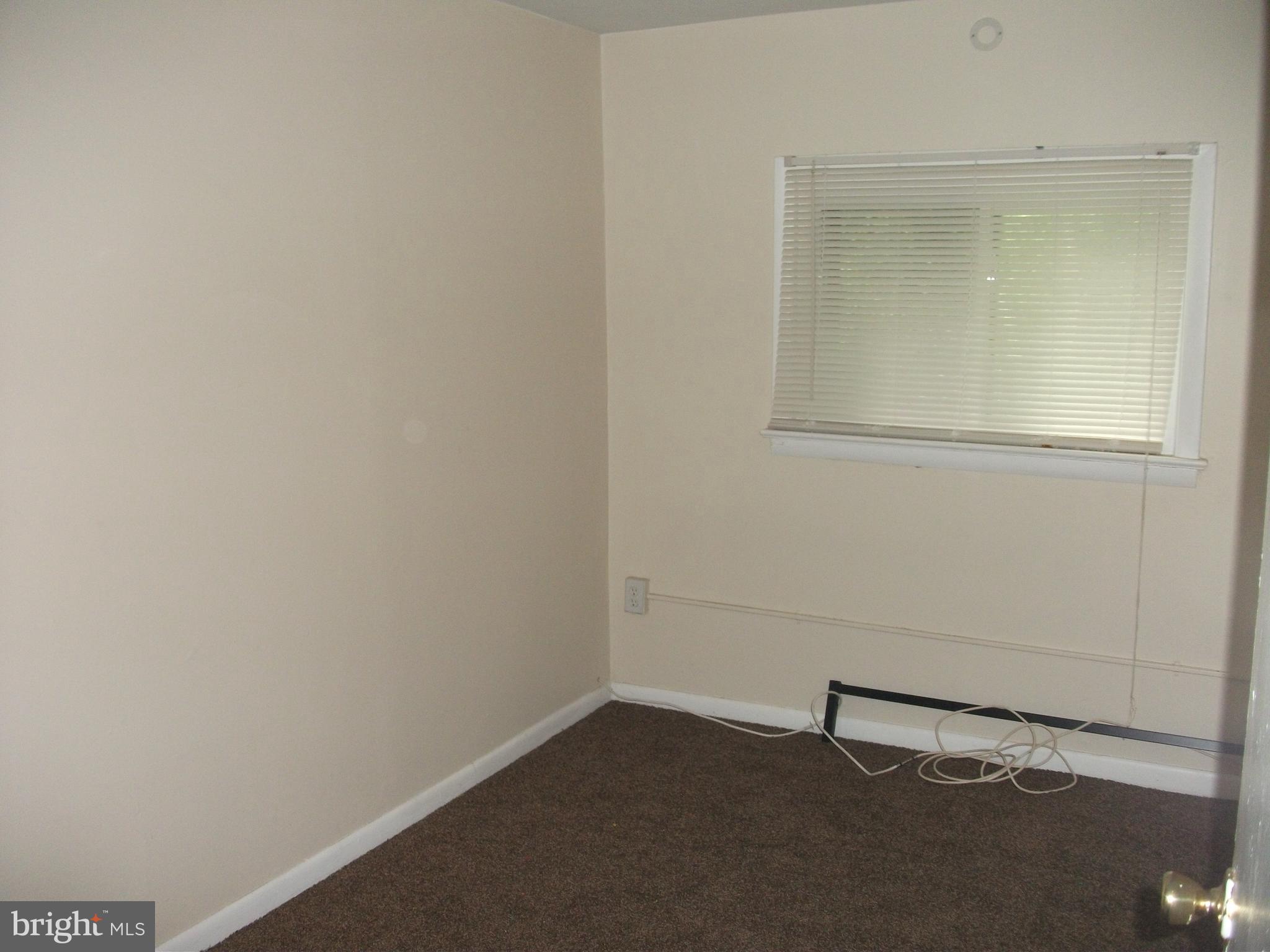 207 Forklanding Road Cinnaminson, NJ 08077 - Photo 8 of 15 Gallery Image 8