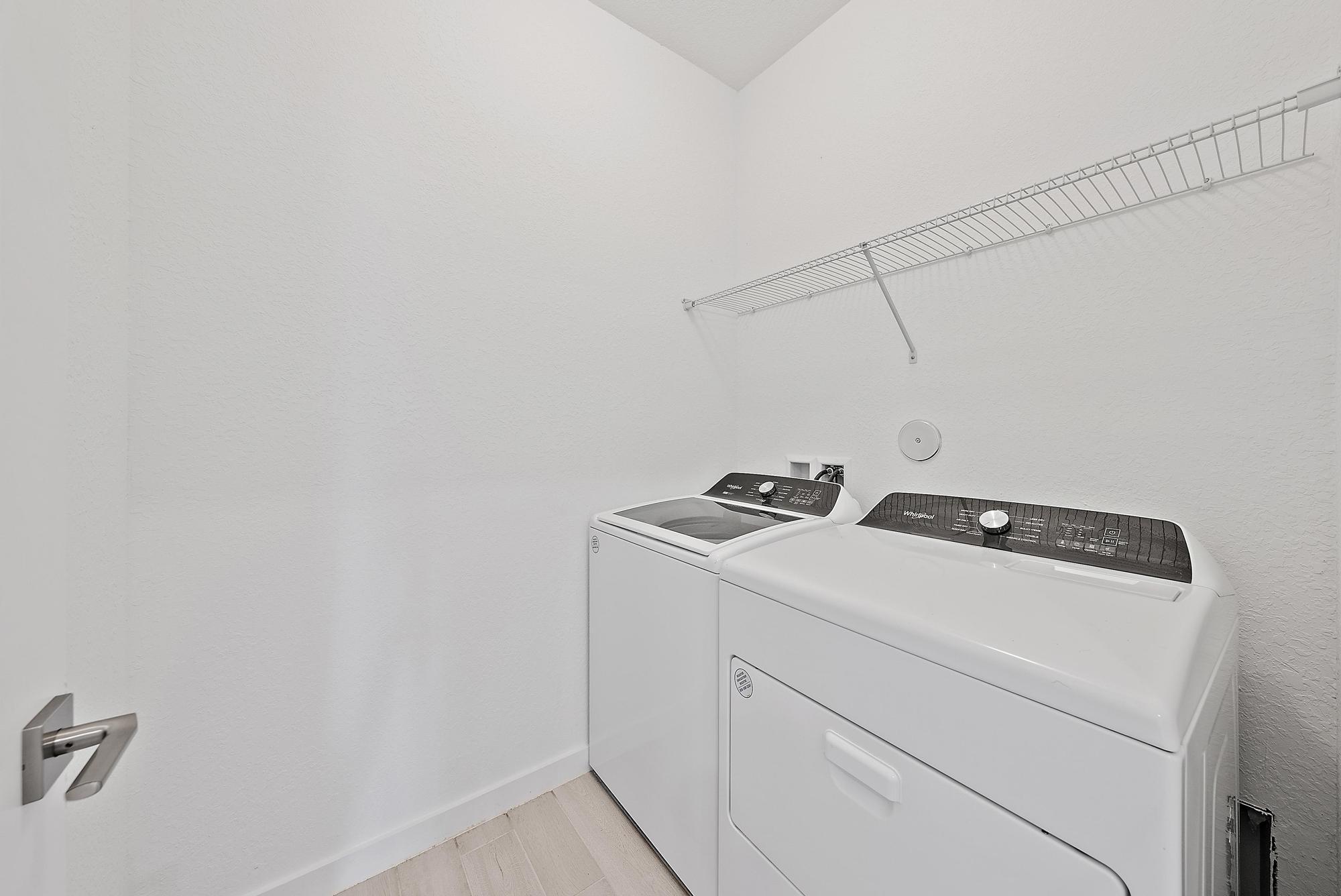 5880 Southeast Sky Blue Circle Stuart, FL 34997 - Photo 22 of 48 Laundry Room