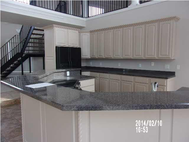 9055 Heim Road Chandler, IN 47610 - Photo 3 of 11 Gallery Image 3