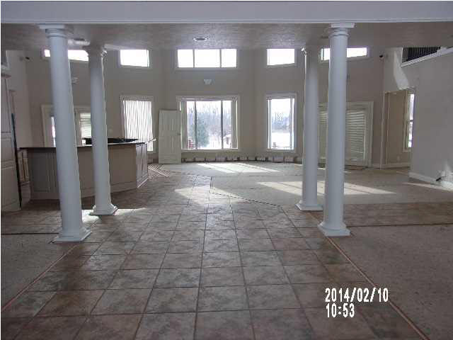 9055 Heim Road Chandler, IN 47610 - Photo 5 of 11 Gallery Image 5