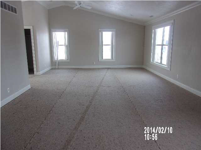 9055 Heim Road Chandler, IN 47610 - Photo 8 of 11 Gallery Image 8