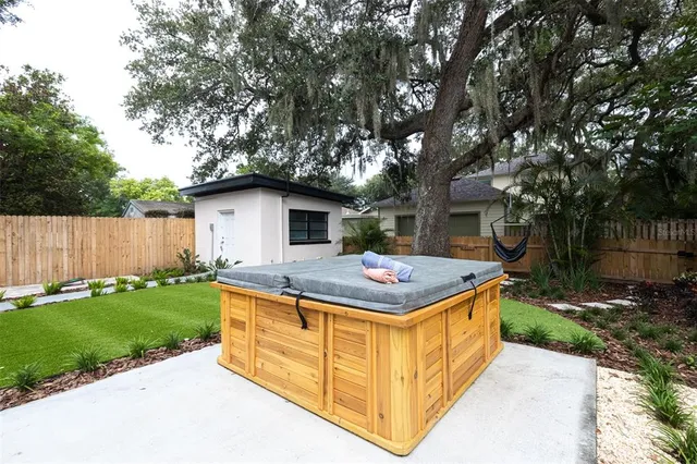 $569,000 | 818 West Plymouth Street, Tampa, FL 33603