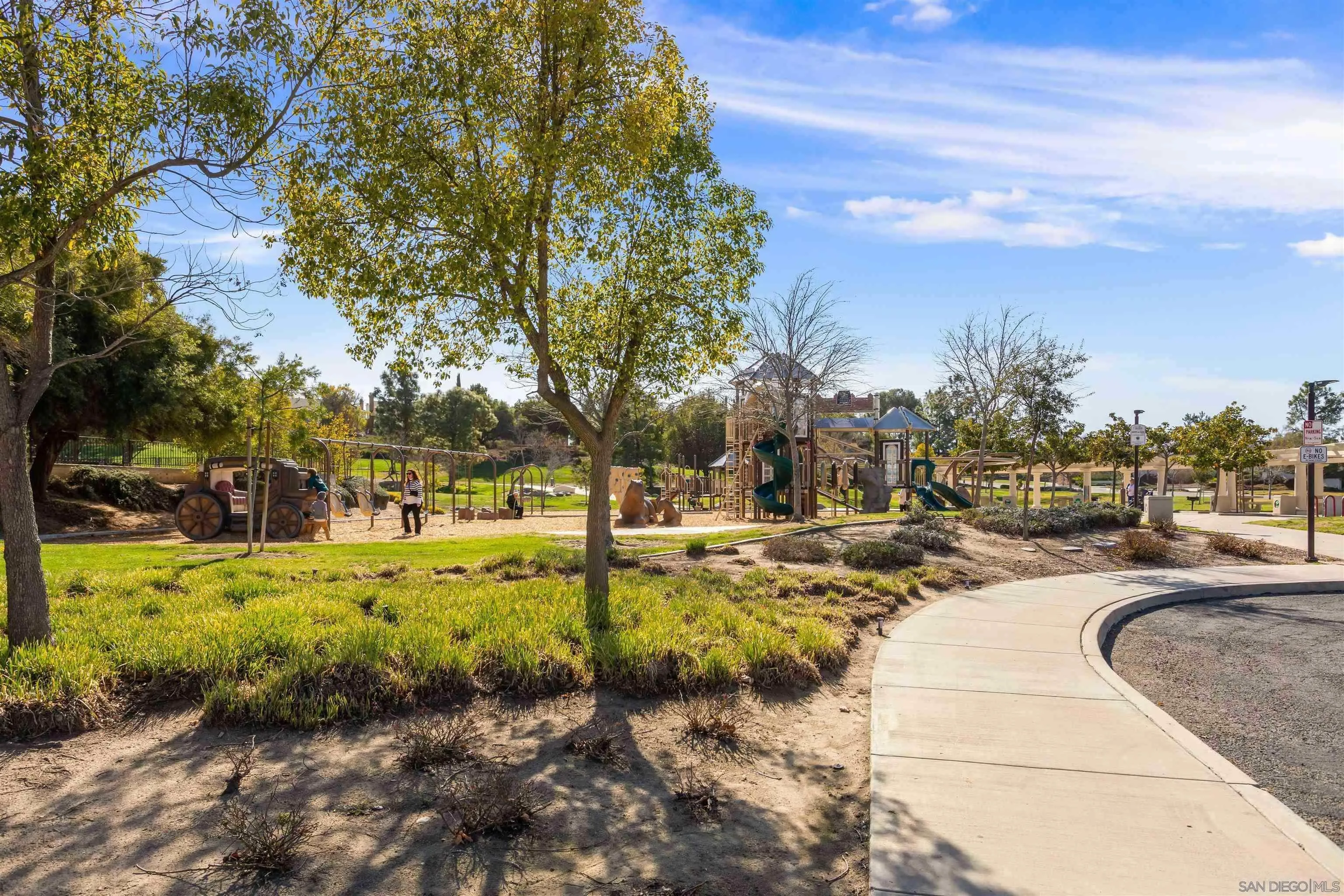 32812 Tulley Ranch Road Temecula, CA 92592 - Photo 26 of 27 a view of a yard with trees