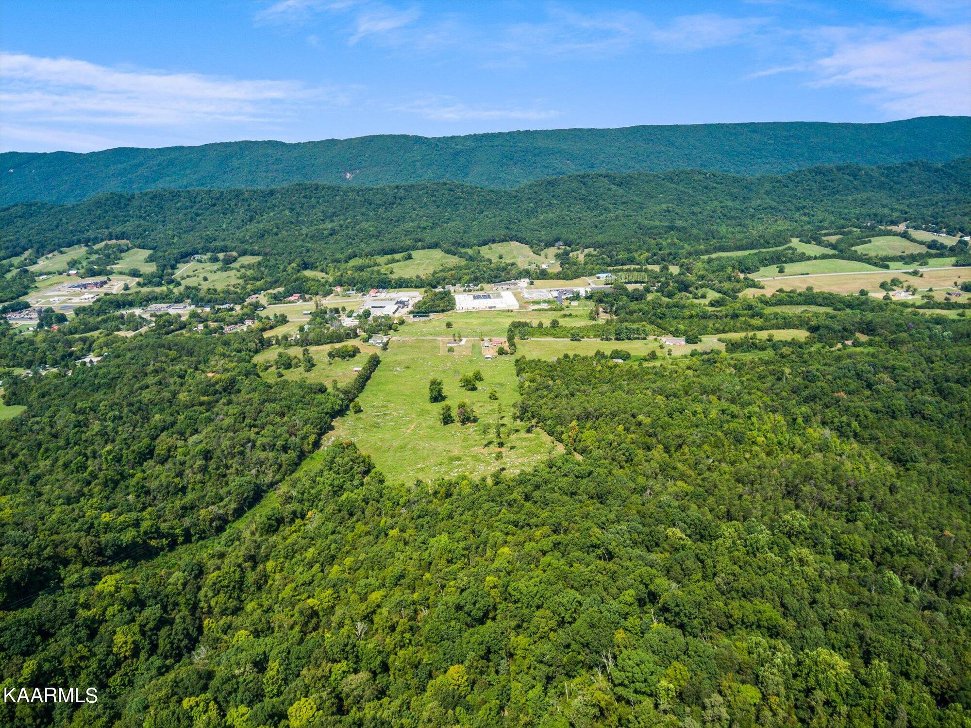 228 Doc Hill Road Rutledge, TN 37861 - Photo 21 of 25 21-228-Doc-Hill-Rd-Rutledge-TN-21