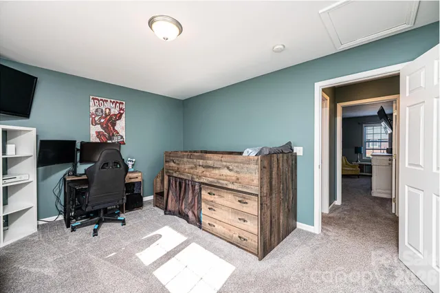 $205,900 | 2222 15th Avenue Northeast, Hickory, NC 28601